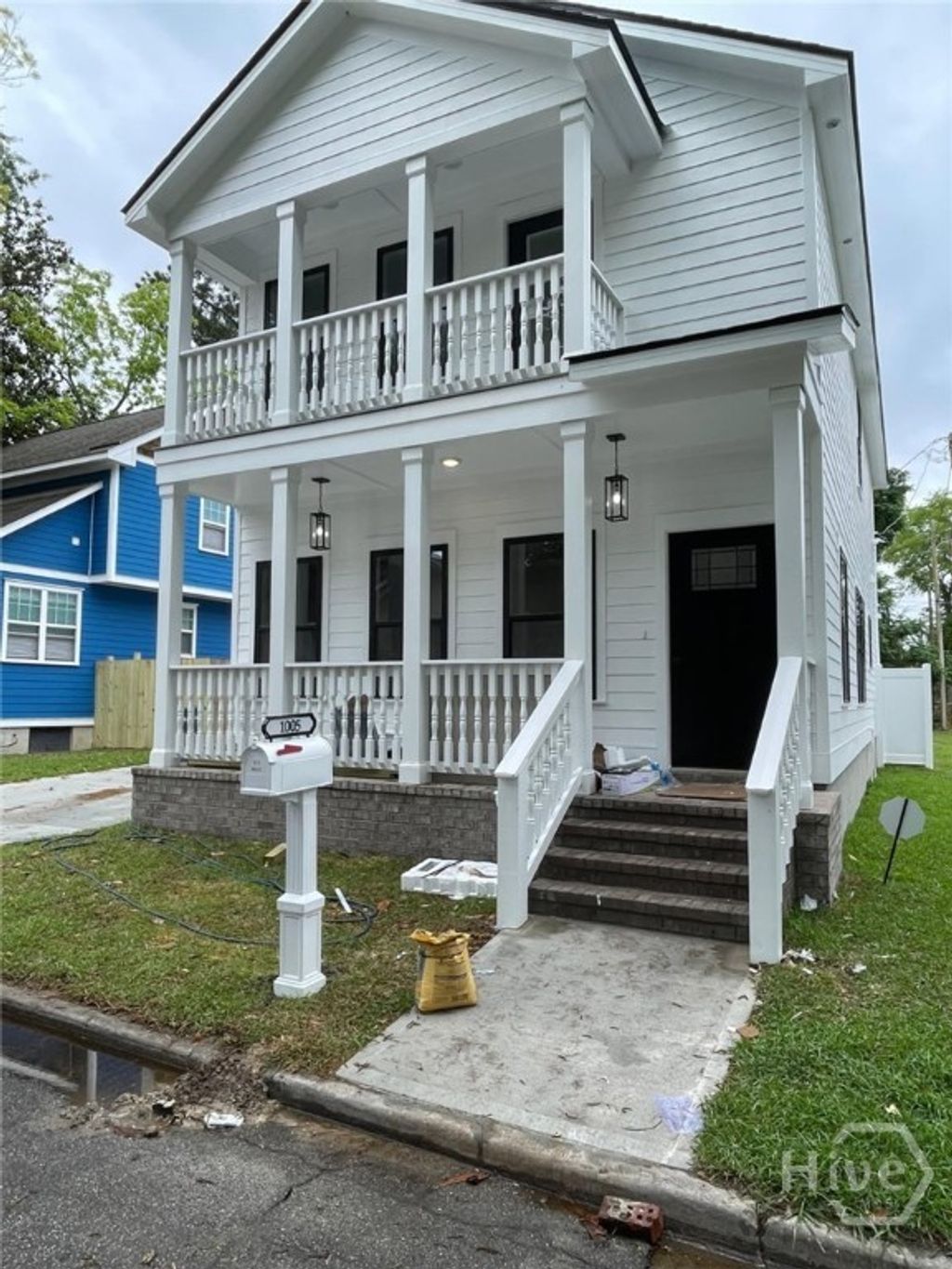 Photo of 1005 E 35th Street, Savannah, GA 31401 (MLS # SA355363)
