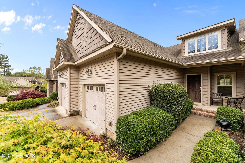 Photo of 41 Cypress Circle, Southern Pines, NC 28387 (MLS # 100565572)