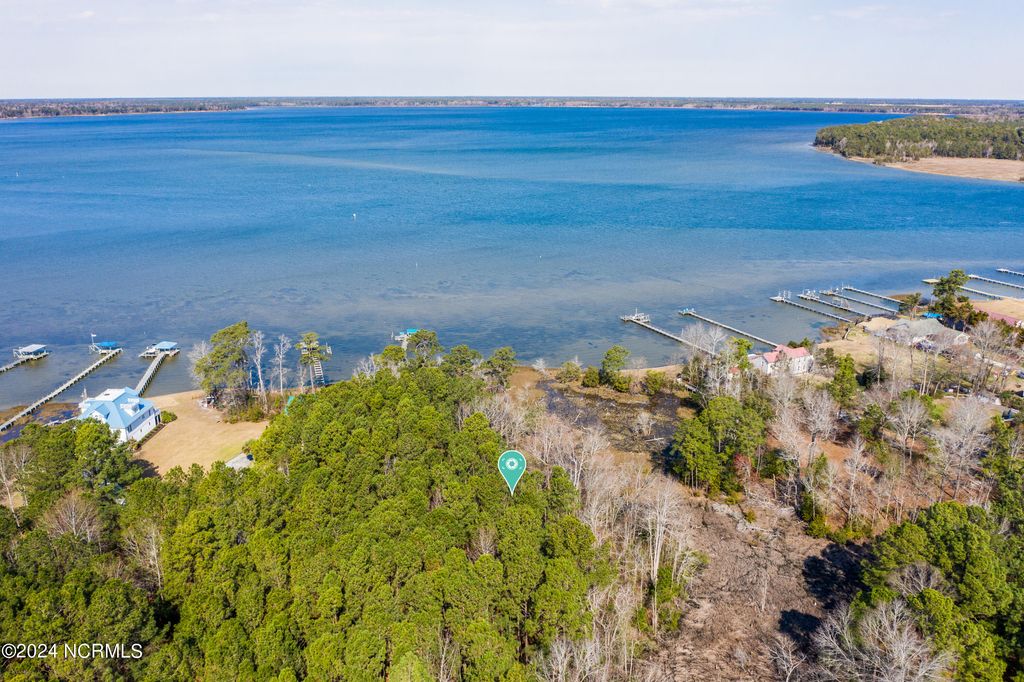 Photo of 200 Bayside Drive, Sneads Ferry, NC 28460 (MLS # 100430079)