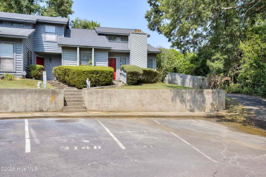 Photo of 3150 Village West Drive, Augusta, GA 30907 (MLS # 100592933)