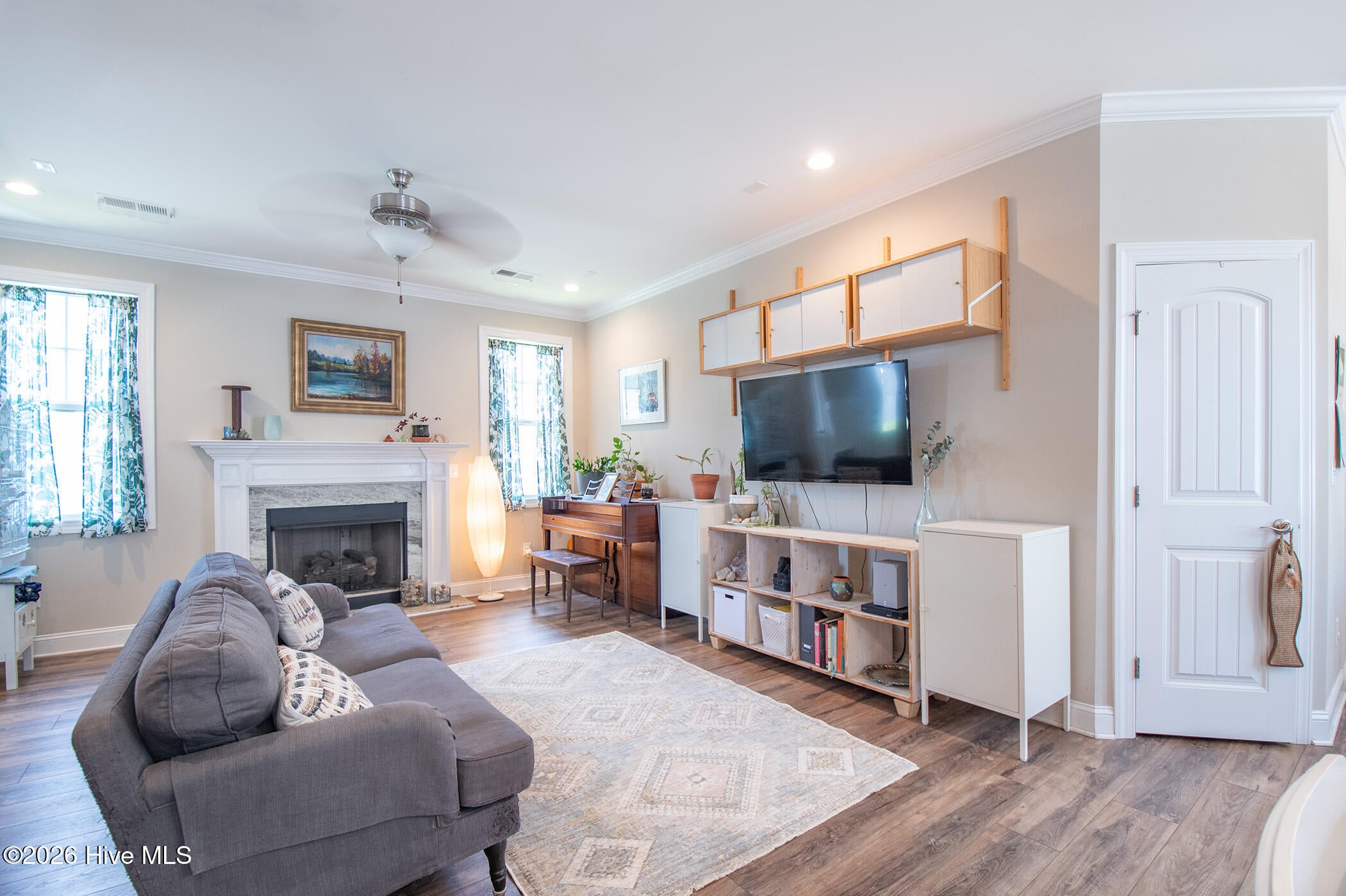111 Finch Loop