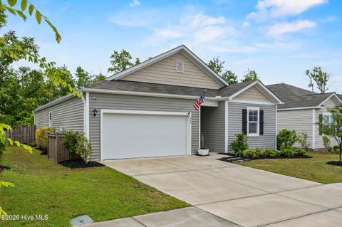 Tiny photo for 208 Airlie Vista Lane, Surf City, NC 28445 (MLS # 100572074)
