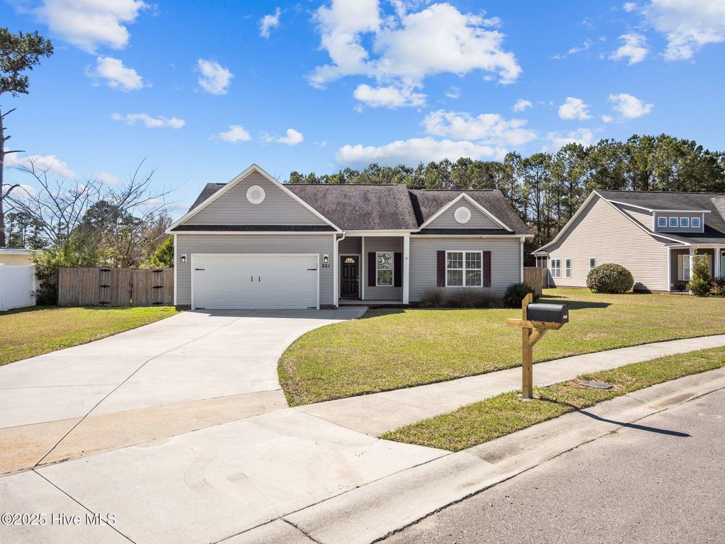 Photo of 251 Channel Marker Loop, Swansboro, NC 28584 (MLS # 100561630)