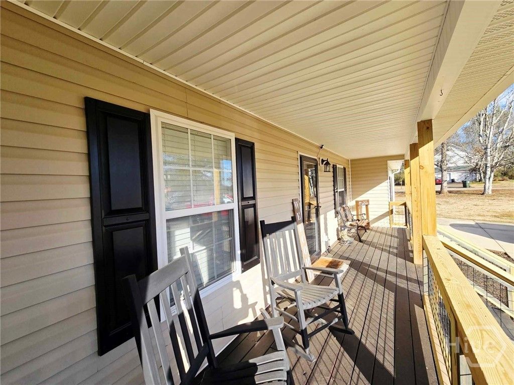 Photo of 10 Shannons Lane, Comer, GA 30629 (MLS # CL348063)