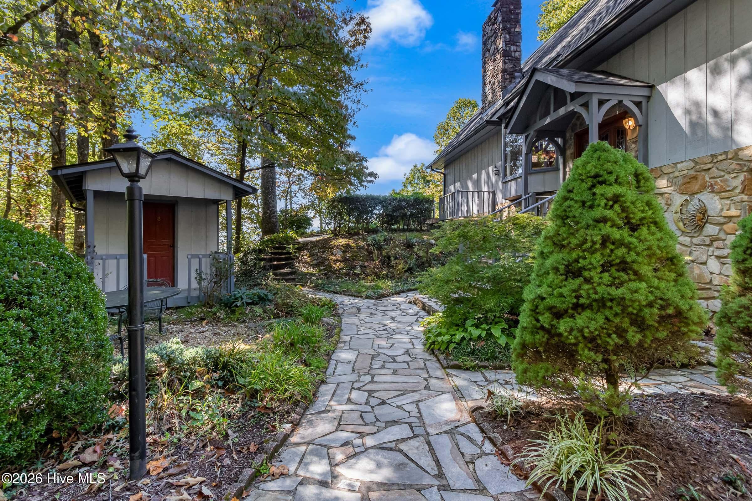 806 Bob Branch Road
