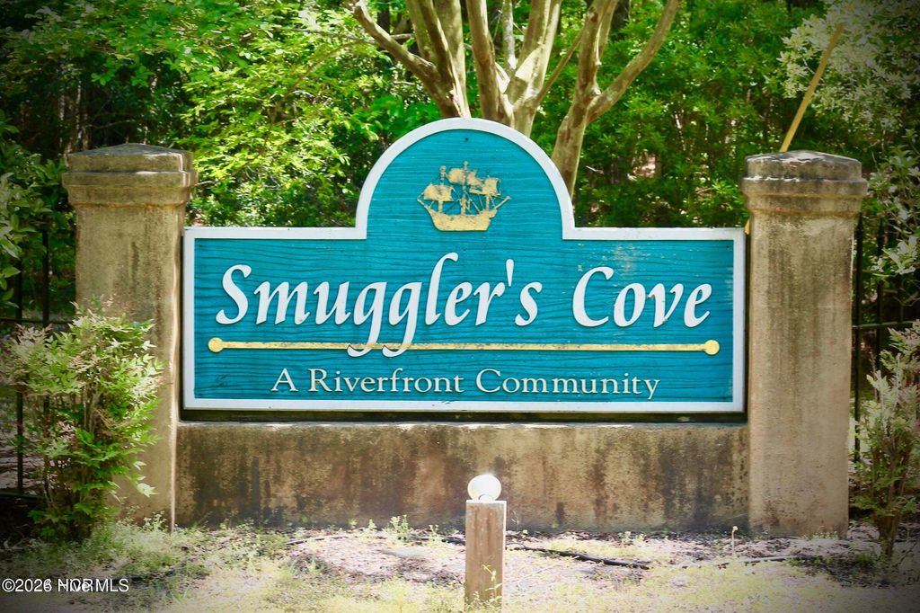 Photo of 35 Smugglers Cove, Belhaven, NC 27810 (MLS # 100583146)
