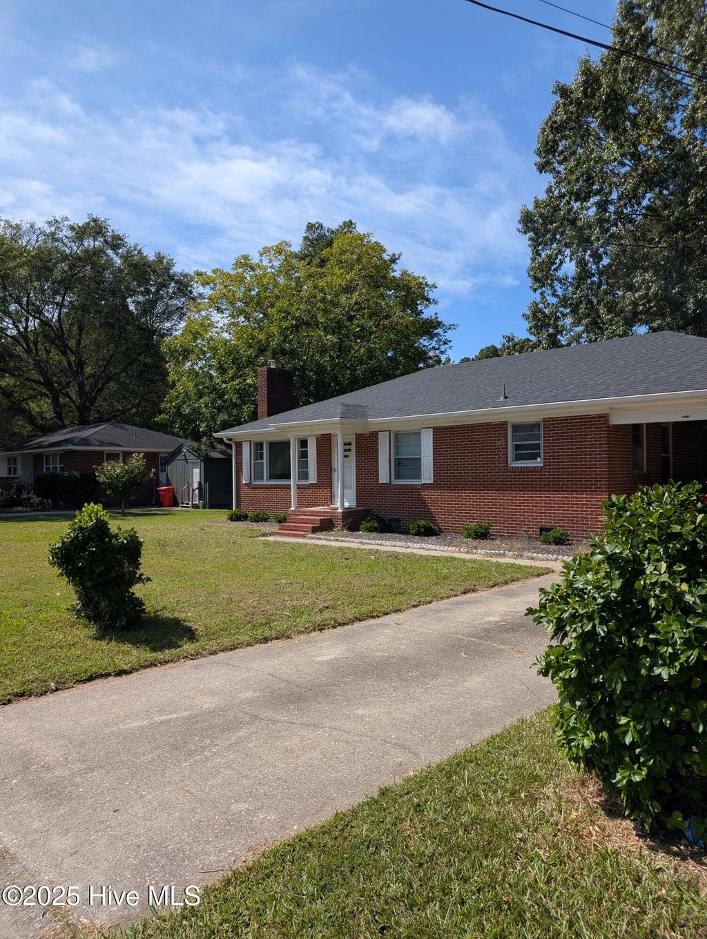 Photo of 1615 Edgewood Drive, Elizabeth City, NC 27909 (MLS # 100533645)