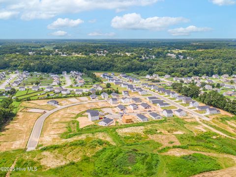 Tiny photo for 621 S Squires Run Lane, Richlands, NC 28574 (MLS # 100546626)