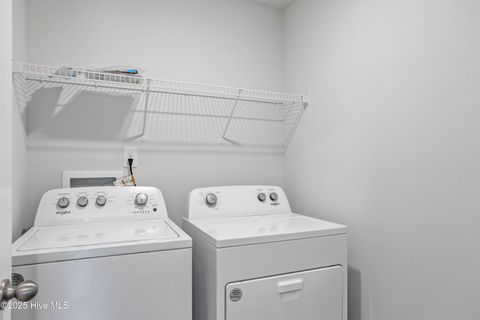 Tiny photo for 621 S Squires Run Lane, Richlands, NC 28574 (MLS # 100546626)