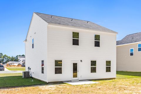 Tiny photo for 621 S Squires Run Lane, Richlands, NC 28574 (MLS # 100546626)