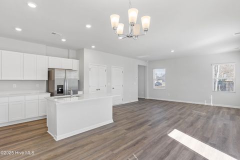 Tiny photo for 621 S Squires Run Lane, Richlands, NC 28574 (MLS # 100546626)