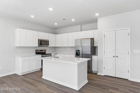 Tiny photo for 621 S Squires Run Lane, Richlands, NC 28574 (MLS # 100546626)