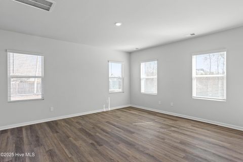 Tiny photo for 621 S Squires Run Lane, Richlands, NC 28574 (MLS # 100546626)