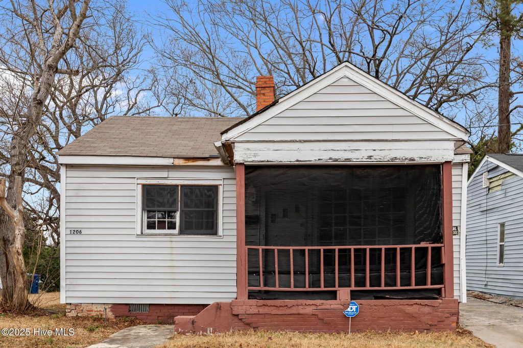 Photo of 1206 W 3rd Street, Greenville, NC 27834 (MLS # 100546906)