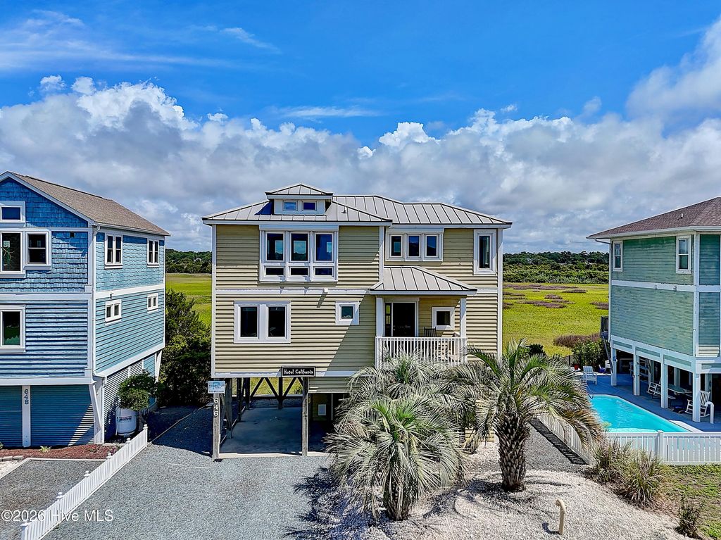Photo of 646 Ocean Boulevard W, Holden Beach, NC 28462 (MLS # 100558900)