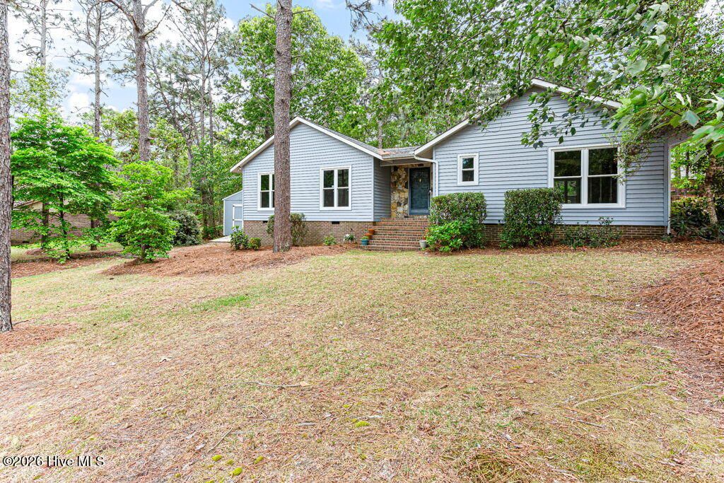 Photo of 420 E Hedgelawn Way, Southern Pines, NC 28387 (MLS # 100568862)