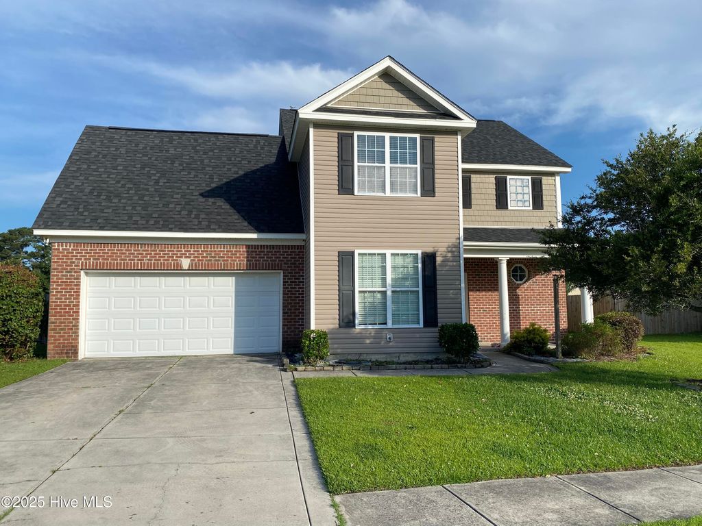 Photo of 105 Moonstone Court, Jacksonville, NC 28546 (MLS # 100566817)
