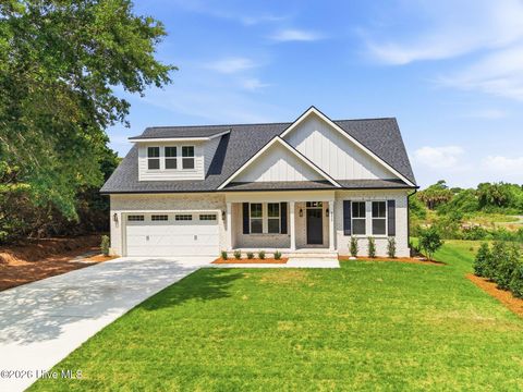 Photo of 8210 Mainsail Lane, Wilmington, NC 28412 (MLS # 100570224)