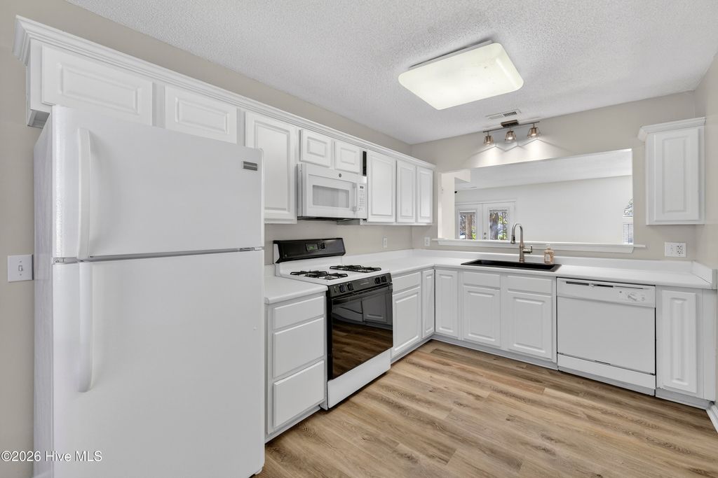 Photo of 935 Birch Creek Drive, Wilmington, NC 28403 (MLS # 100551794)