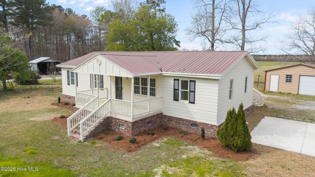 Photo of 3285 Free Union Church Road, Pinetown, NC 27865 (MLS # 100562436)