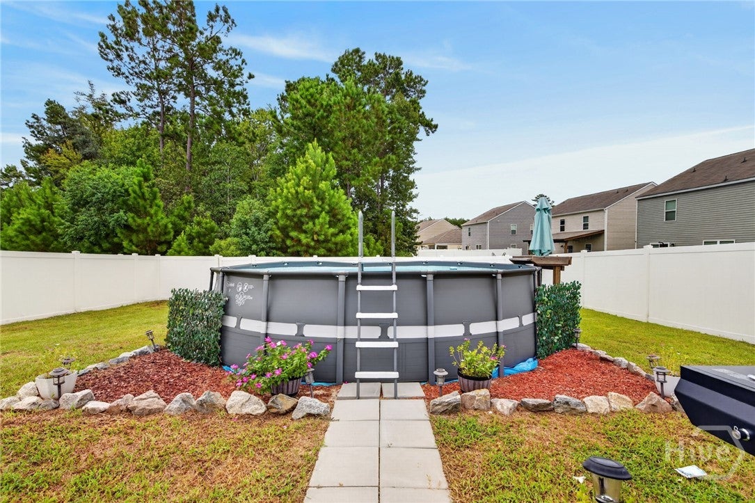 111 Poppy Road