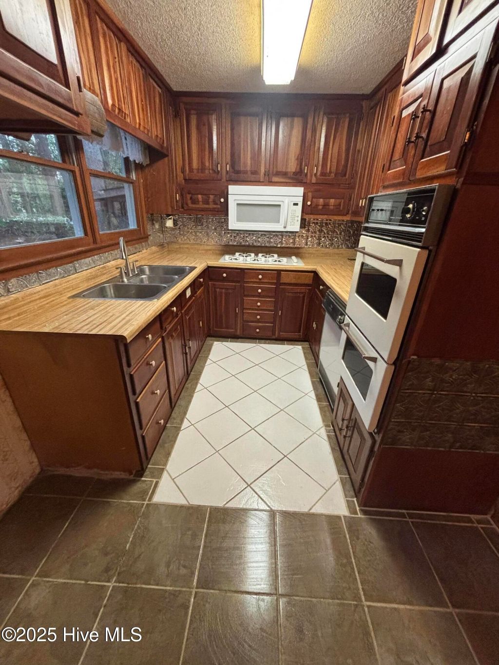 Photo of 2398 Ocean Sound Circle SW, Supply, NC 28462 (MLS # 100514215)