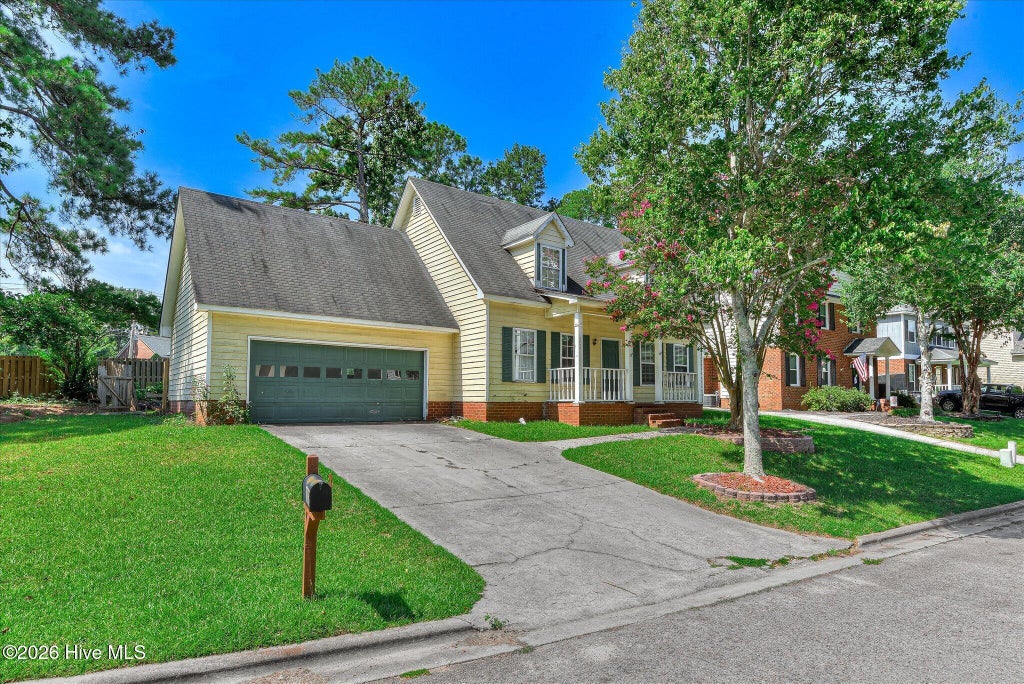 Photo of 102 Moss Creek Drive, Martinez, GA 30907 (MLS # 100602387)