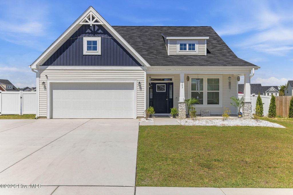 Photo of 103 Harvest Bluff Lane, Jacksonville, NC 28546 (MLS # 100566000)