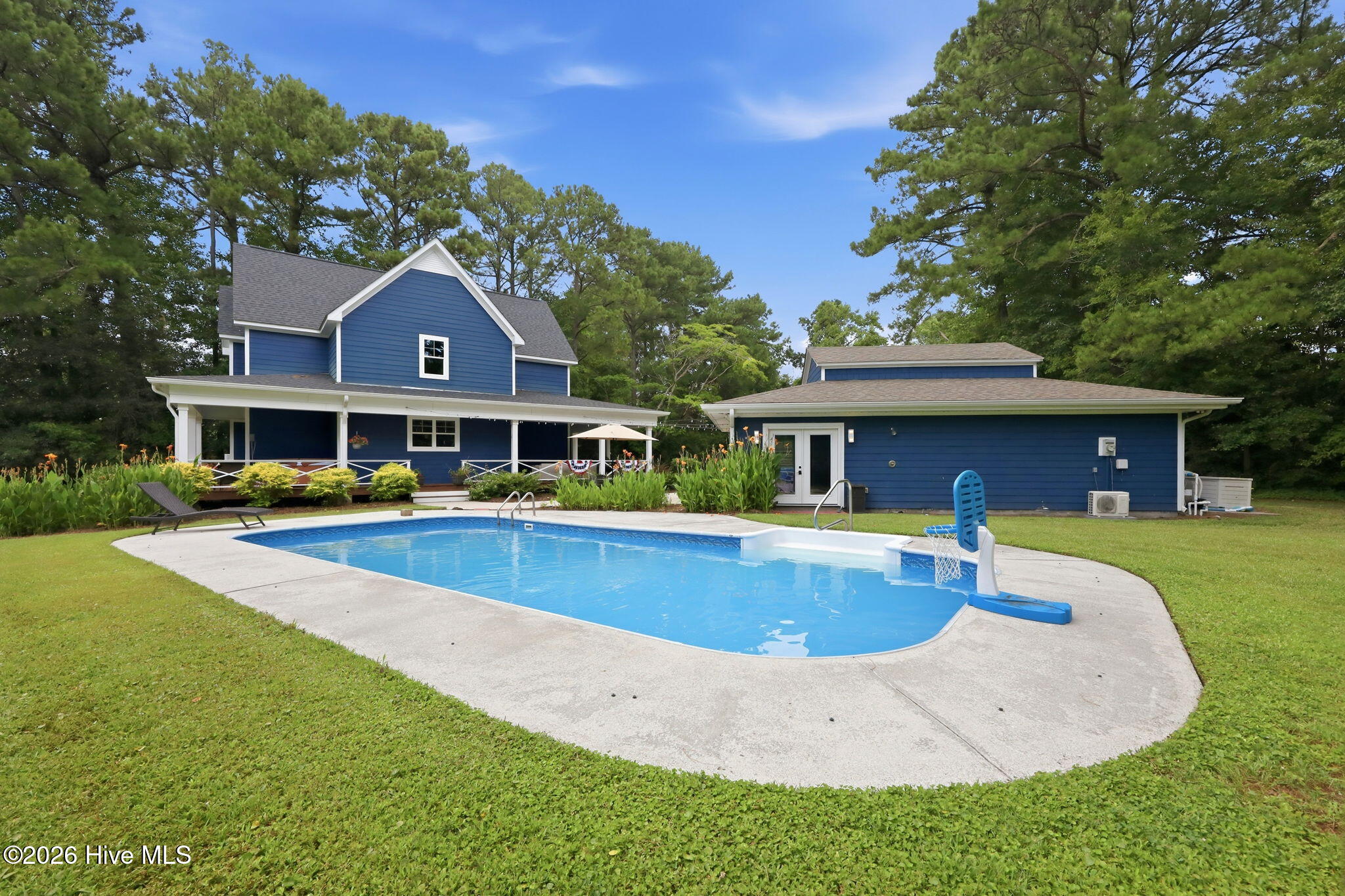 110 Viola Court