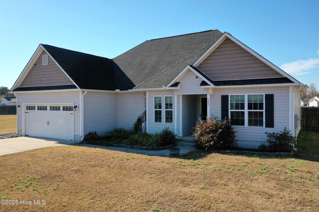 Photo of 108 Stony Brook Way, Jacksonville, NC 28546 (MLS # 100547173)