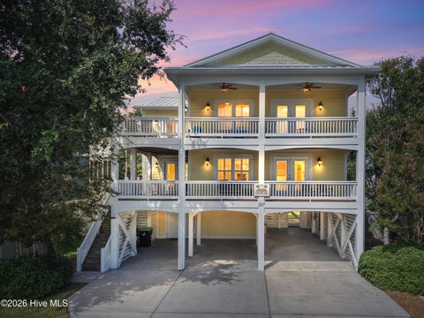 Homes For Sale - 107 SE 69th Street<br/> Oak Island, NC 28465