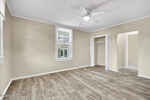 Tiny photo for 305 Macmillan Avenue N, Wilmington, NC 28403 (MLS # 100546999)