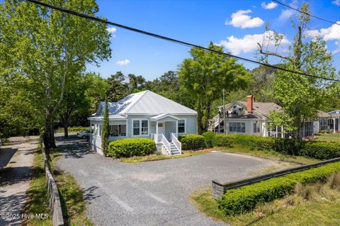 Photo of 305 Macmillan Avenue N, Wilmington, NC 28403 (MLS # 100546999)