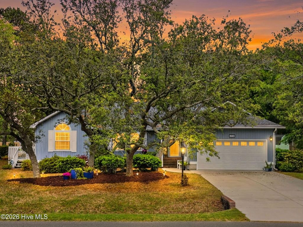 Photo of 1734 Sandalwood Drive SW, Ocean Isle Beach, NC 28469 (MLS # 100570975)