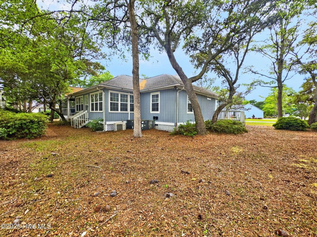 Photo of 1734 Sandalwood Drive SW, Ocean Isle Beach, NC 28469 (MLS # 100570975)