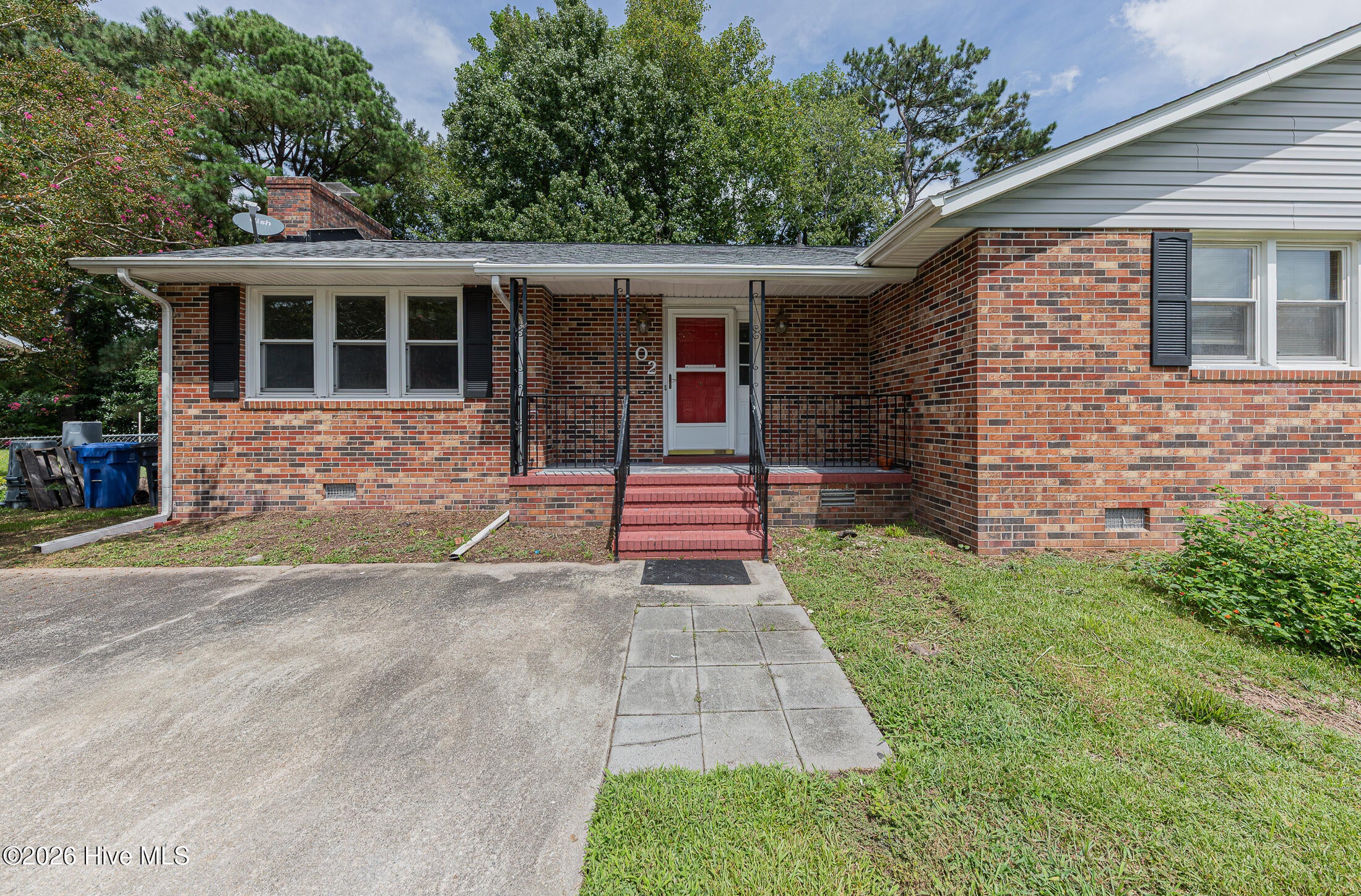 102 Lionel Avenue