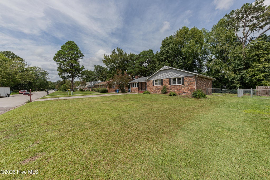 Photo of 102 Lionel Avenue, Jacksonville, NC 28540 (MLS # 100600838)
