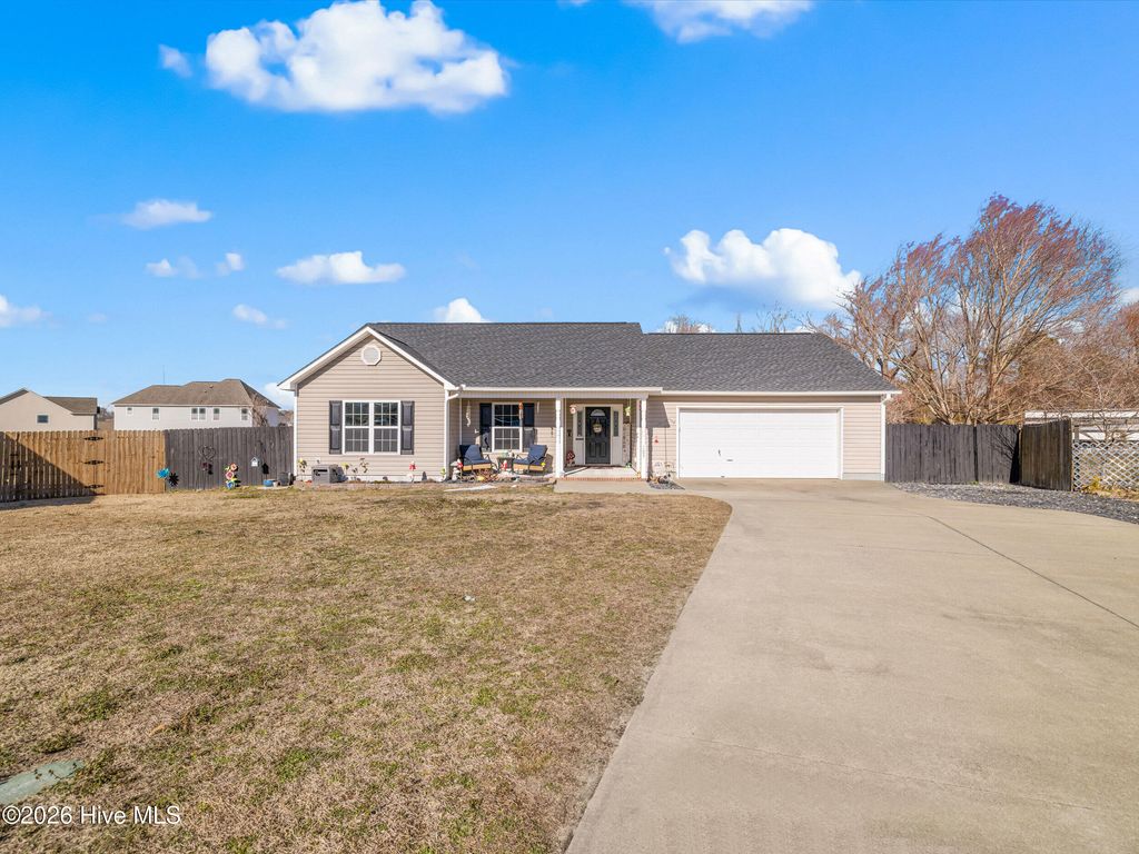 Photo of 305 Legato Lane, Richlands, NC 28574 (MLS # 100554135)