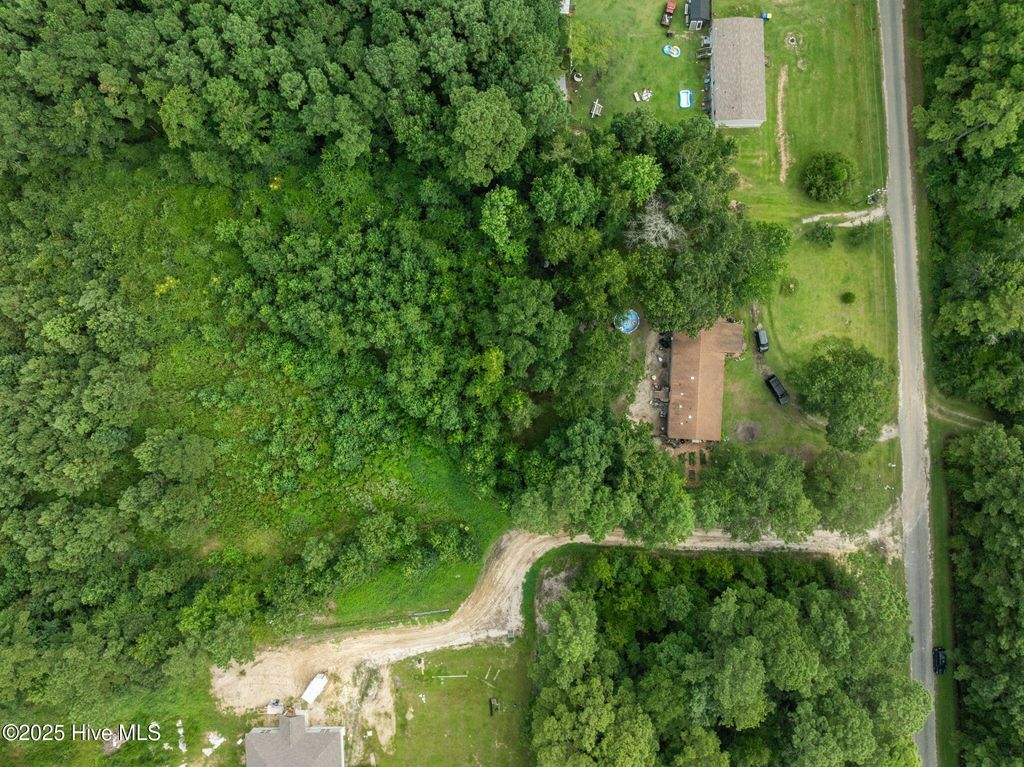 Photo of 3381 Memory Lane S, Burgaw, NC 28425 (MLS # 100523614)