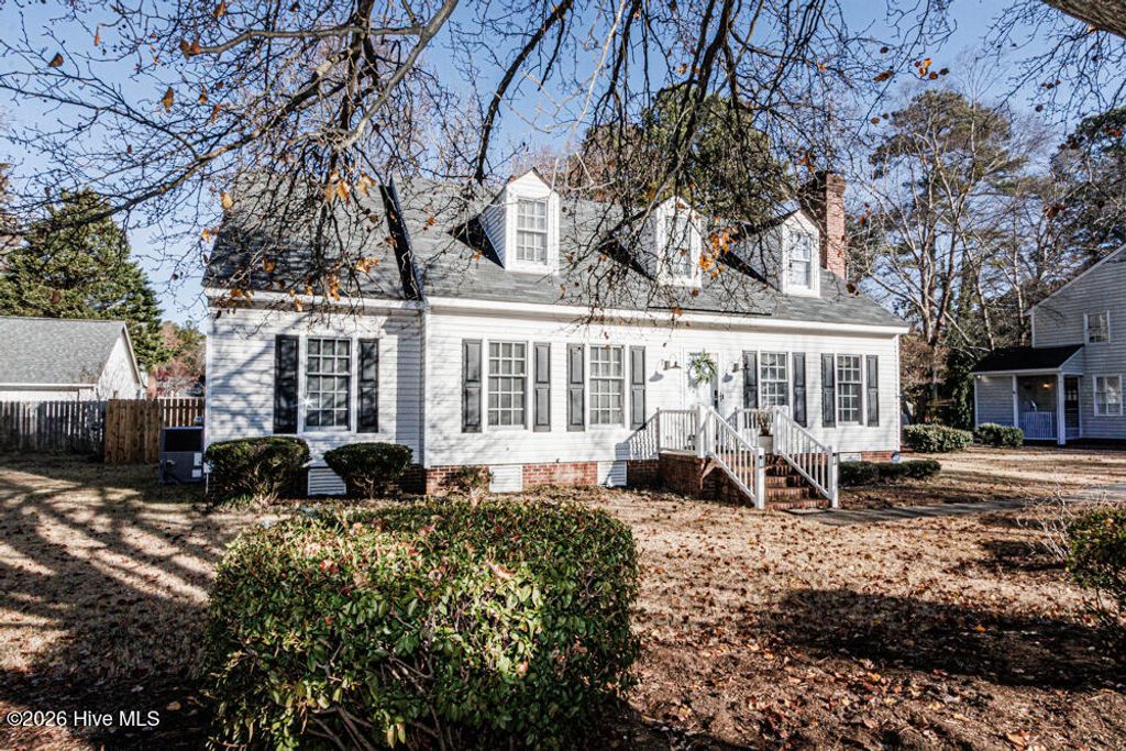 Photo of 1710 Centre Street W, Wilson, NC 27893 (MLS # 100547278)