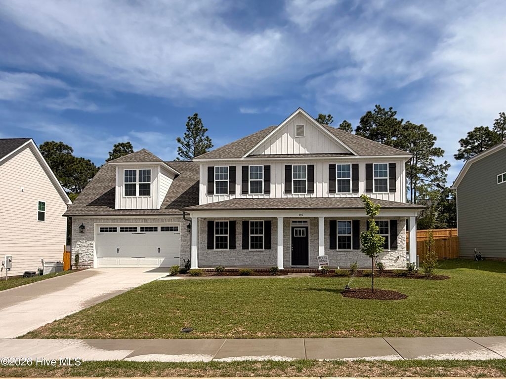 Photo of 640 Cresswell Moor Way, Fayetteville, NC 28311 (MLS # 100529979)