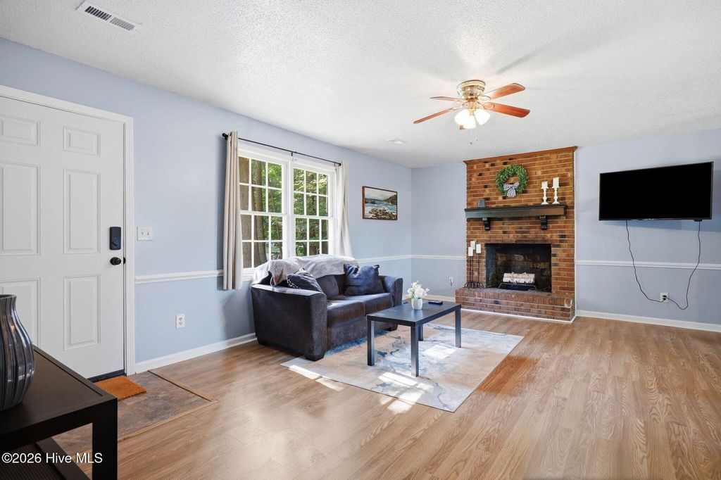 Photo of 1704 Farmgate Road, Kinston, NC 28504 (MLS # 100587240)