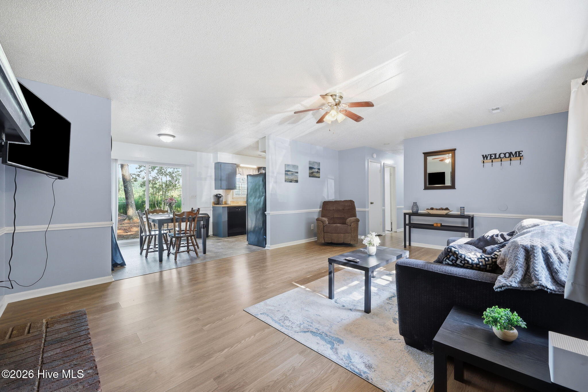 1704 Farmgate Road