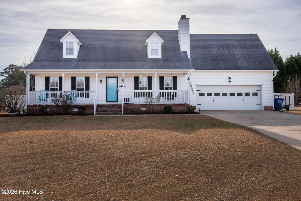 Photo of 3404 Brownstone Court, Greenville, NC 27858 (MLS # 100547527)