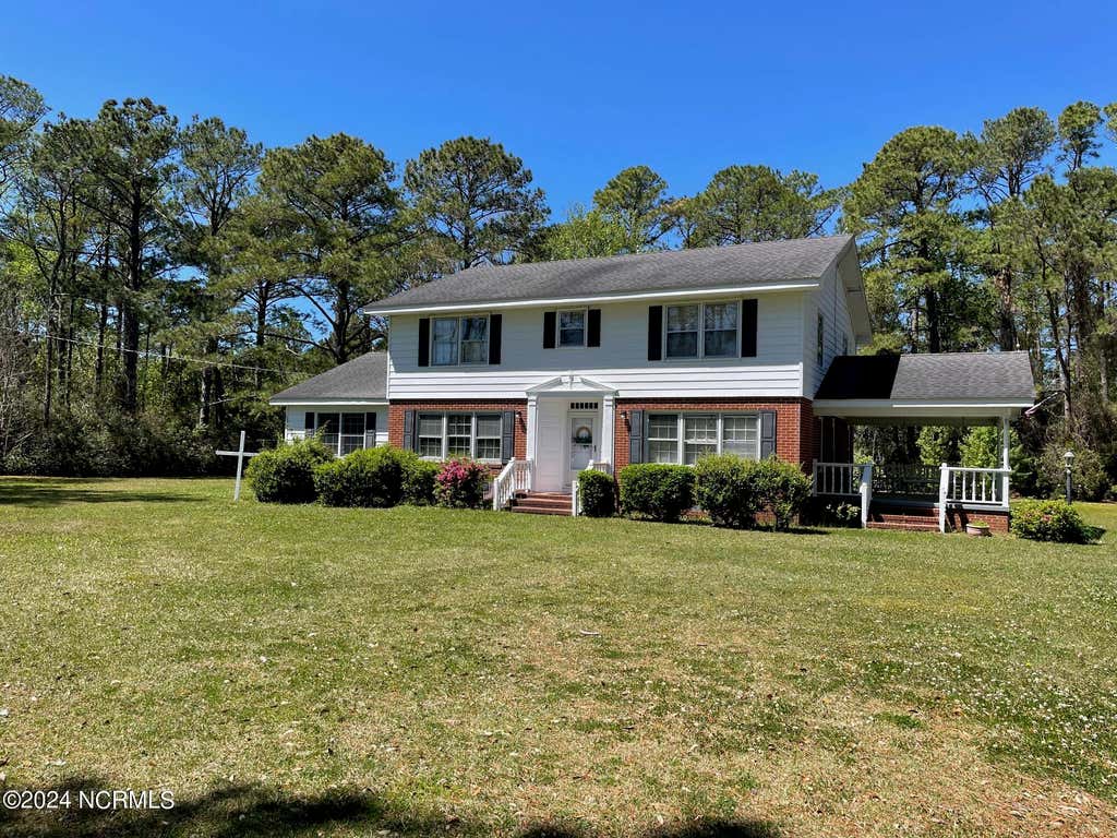 Photo of 152 W Bayshore Drive, Cedar Island, NC 28520 (MLS # 100581542)