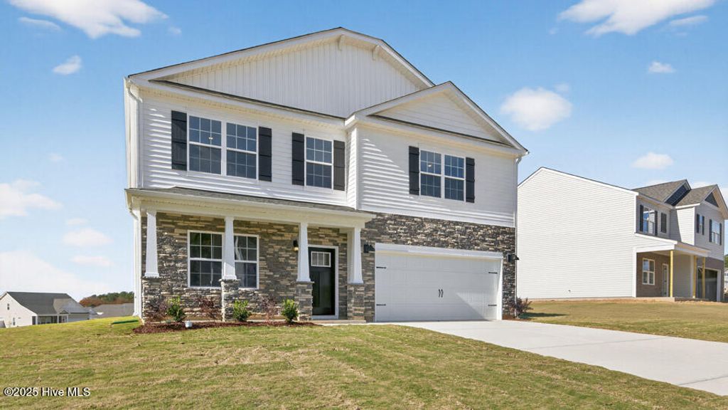 Photo of 1052 Misty Creek Drive, Aberdeen, NC 28315 (MLS # 100523426)