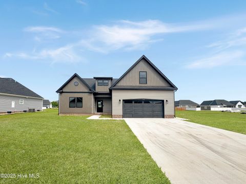 Homes For Sale - 7617 Staysail Drive<br/> Pasquotank County, Elizabeth City, NC 27909