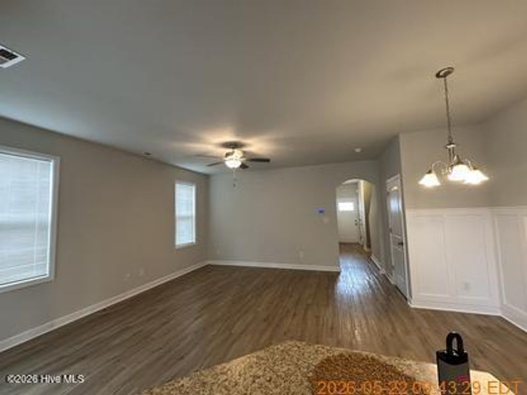 Photo of 215 Shallowbag Bay Lane, Jacksonville, NC 28546 (MLS # 100576040)