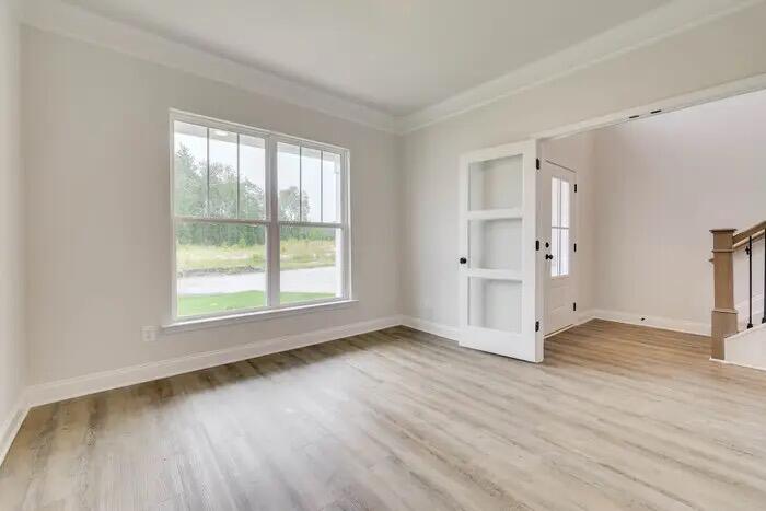 1690 N Pine Ridge Drive