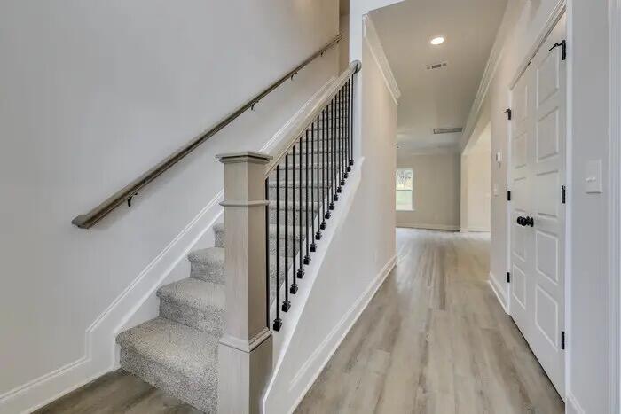 1690 N Pine Ridge Drive